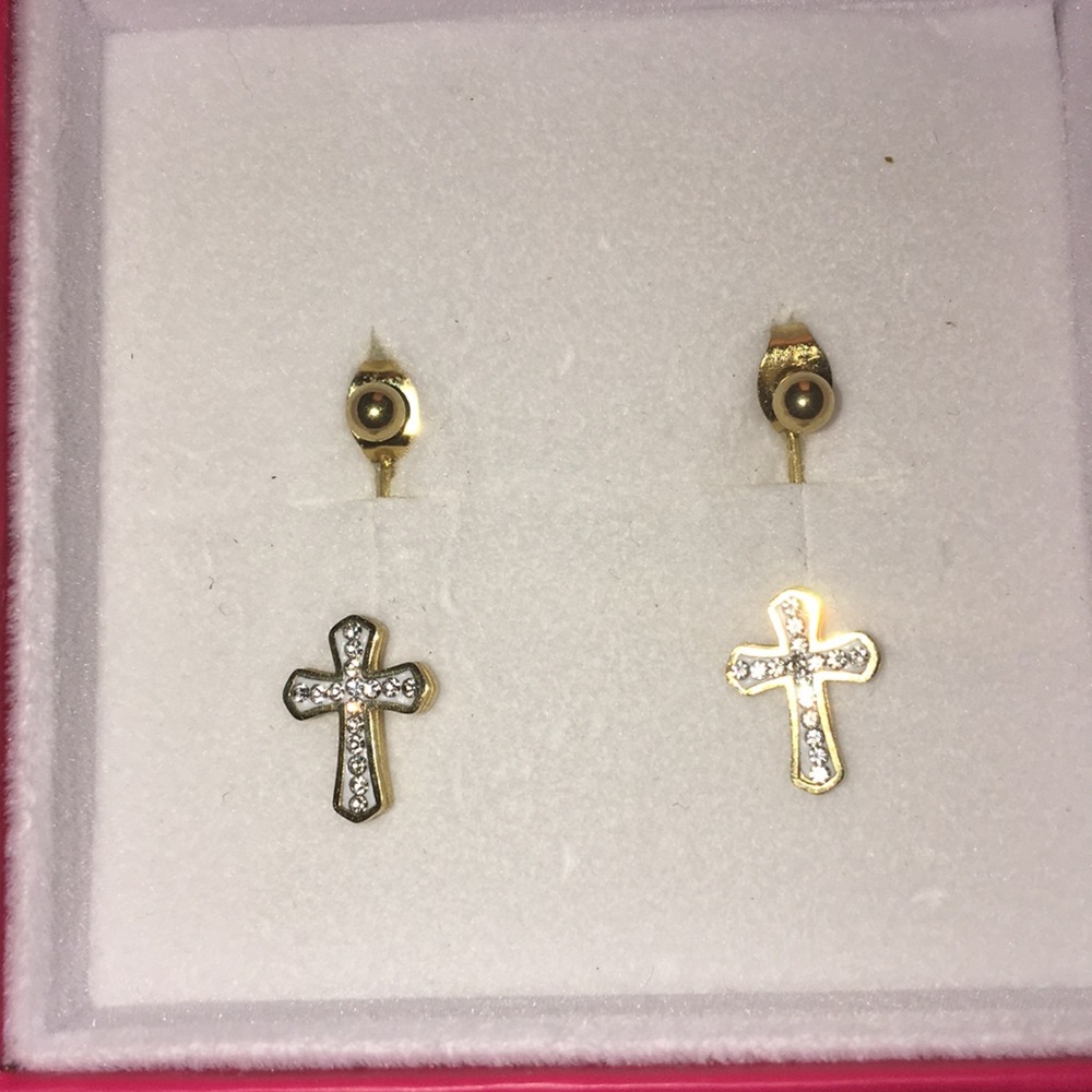 Earrings - Picture 2 of 3